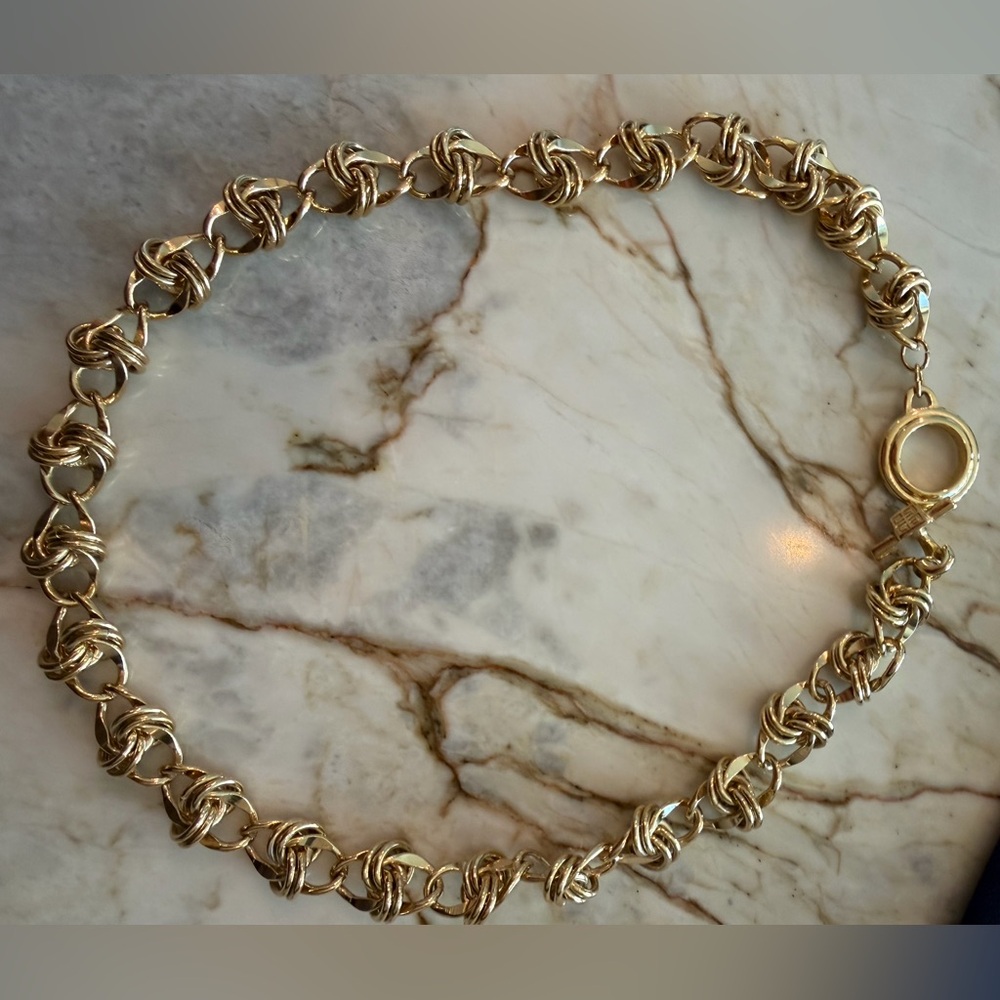 Givenchy 16 inch Elegant Gold Chain Necklace